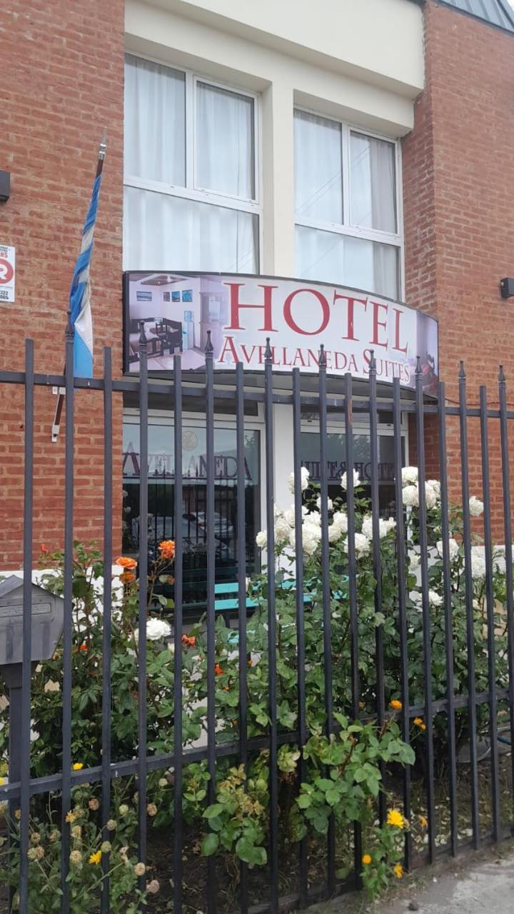 Avellaneda Suites Rio Gallegos Bagian luar foto