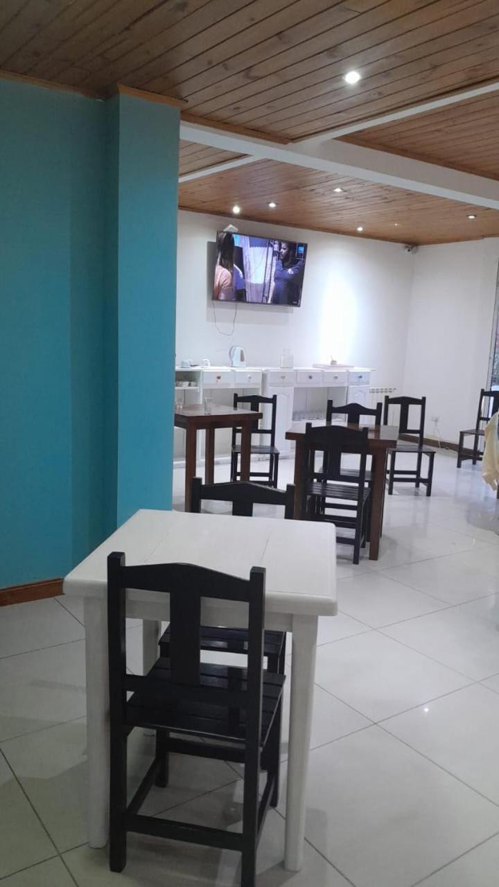 Avellaneda Suites Rio Gallegos Bagian luar foto