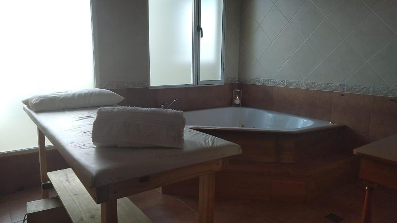 Avellaneda Suites Rio Gallegos Bagian luar foto